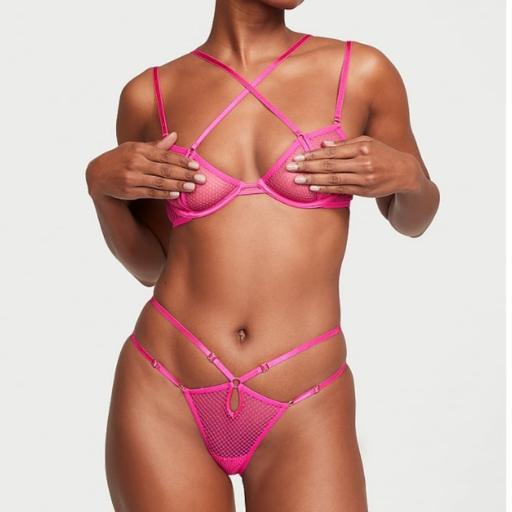 V.S. 2pc Fishnet Open Cup Low-Cut Demi Bra & Fishnet Open Back Cheeky Panty-L